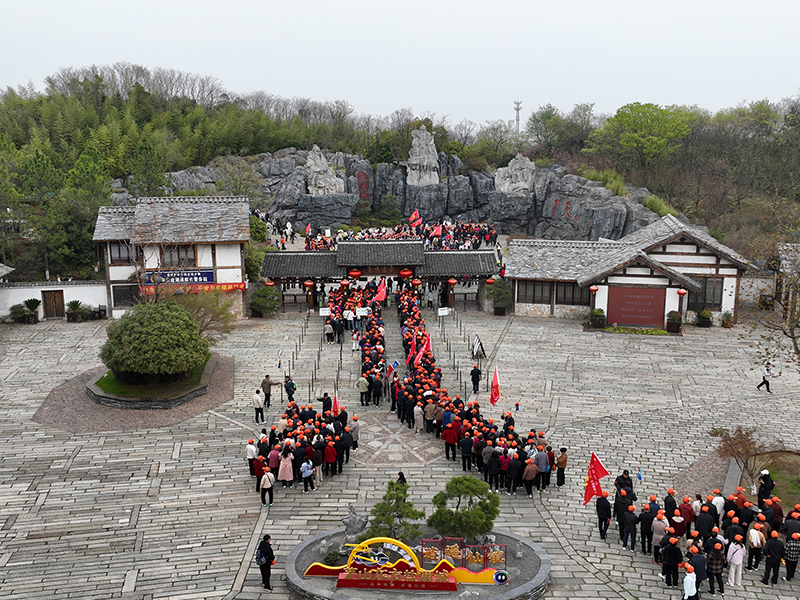 常州古城，父母?jìng)儊?lái)了！河南礦山第十三屆孝文化感恩旅游節(jié)*后一站